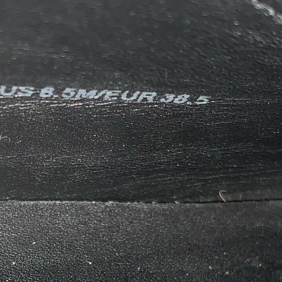 Vince slip on shoes size 8.5 - Picture 6 of 6